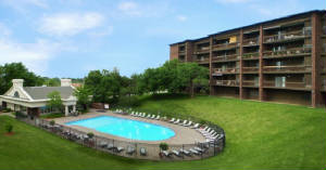 68114/Embassy_Park_Apartments_Omaha_NE.jpg