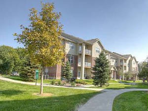 68123/The_Landings_Apartments_Bellevue_NE.jpg